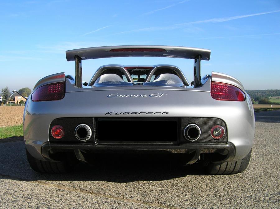 Porsche Carrera GT by Kubatech 2010 года  (фото 6 из 6)